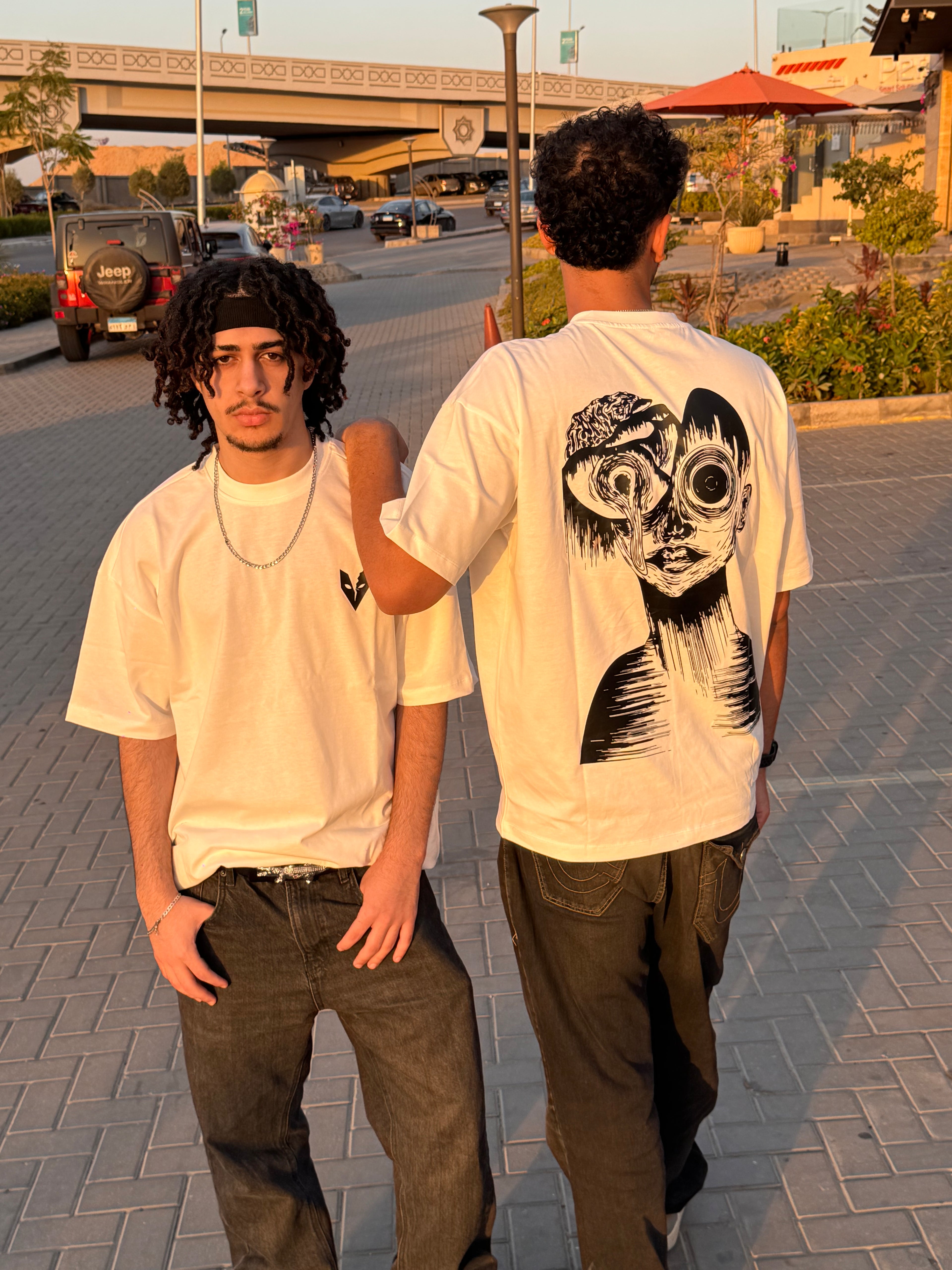 Insomnia Black/White Oversize Unisex T-shirt