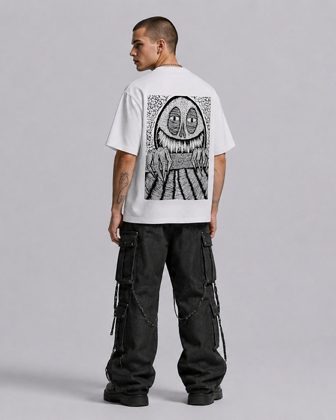 Monster Black/White Oversize Unisex T-shirt