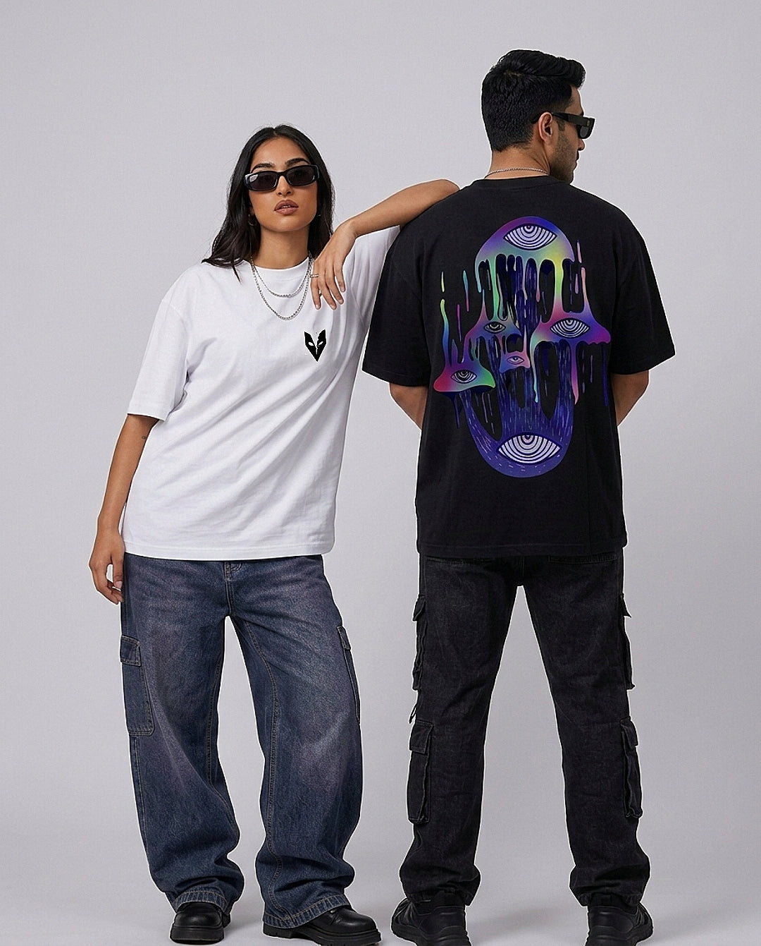 Shrooms Black/White Oversize Unisex T-shirt.