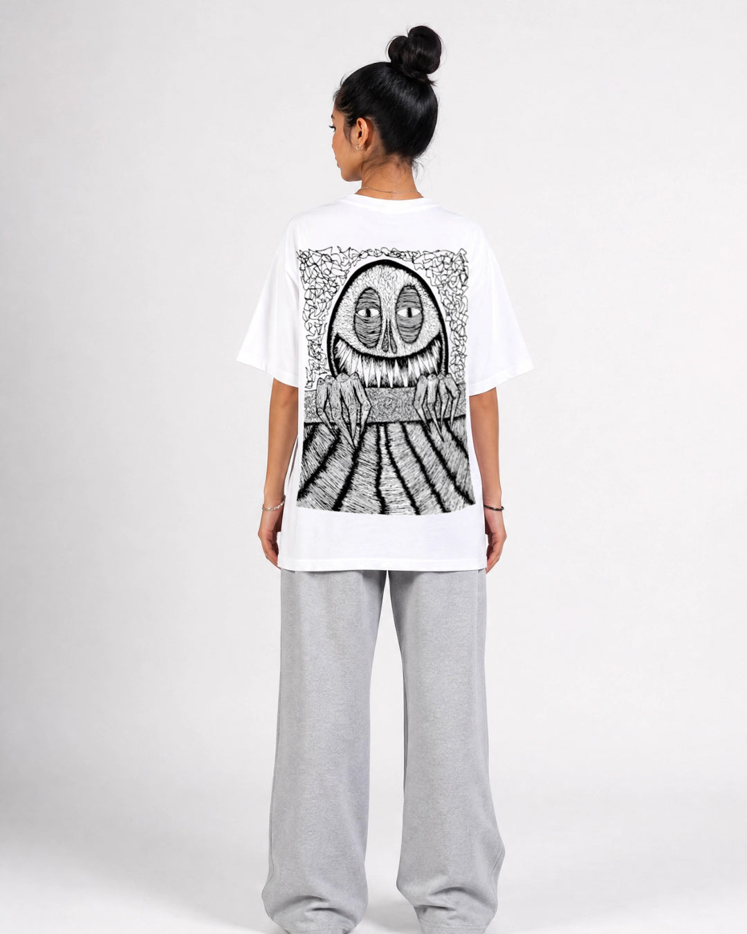 Monster Black/White Oversize Unisex T-shirt